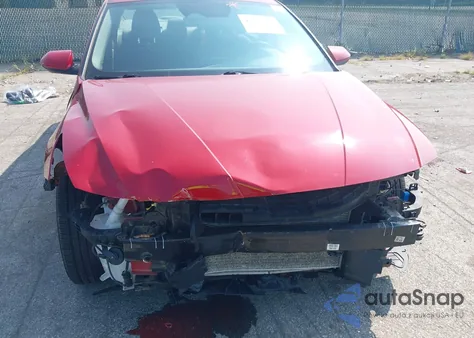 2021 Hyundai Elantra Sel z USA, uszkodzony, nr VIN KMHLM4AG5MU128166